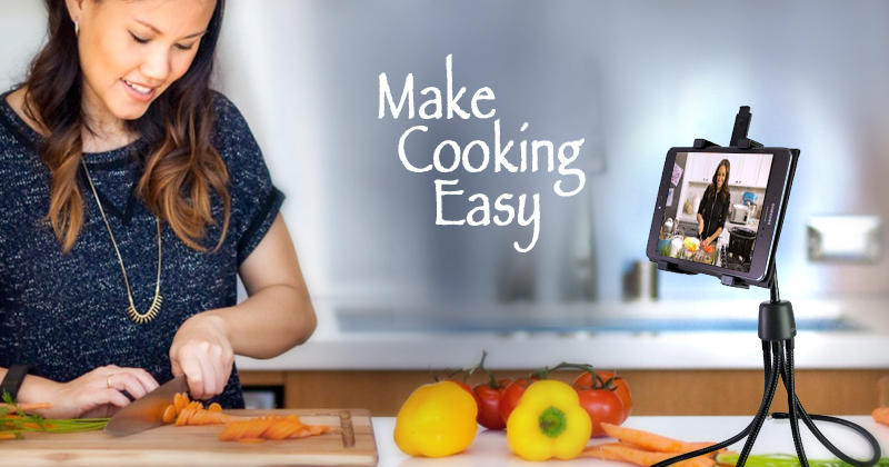 Fourflexx tablet stand makes cooking easy